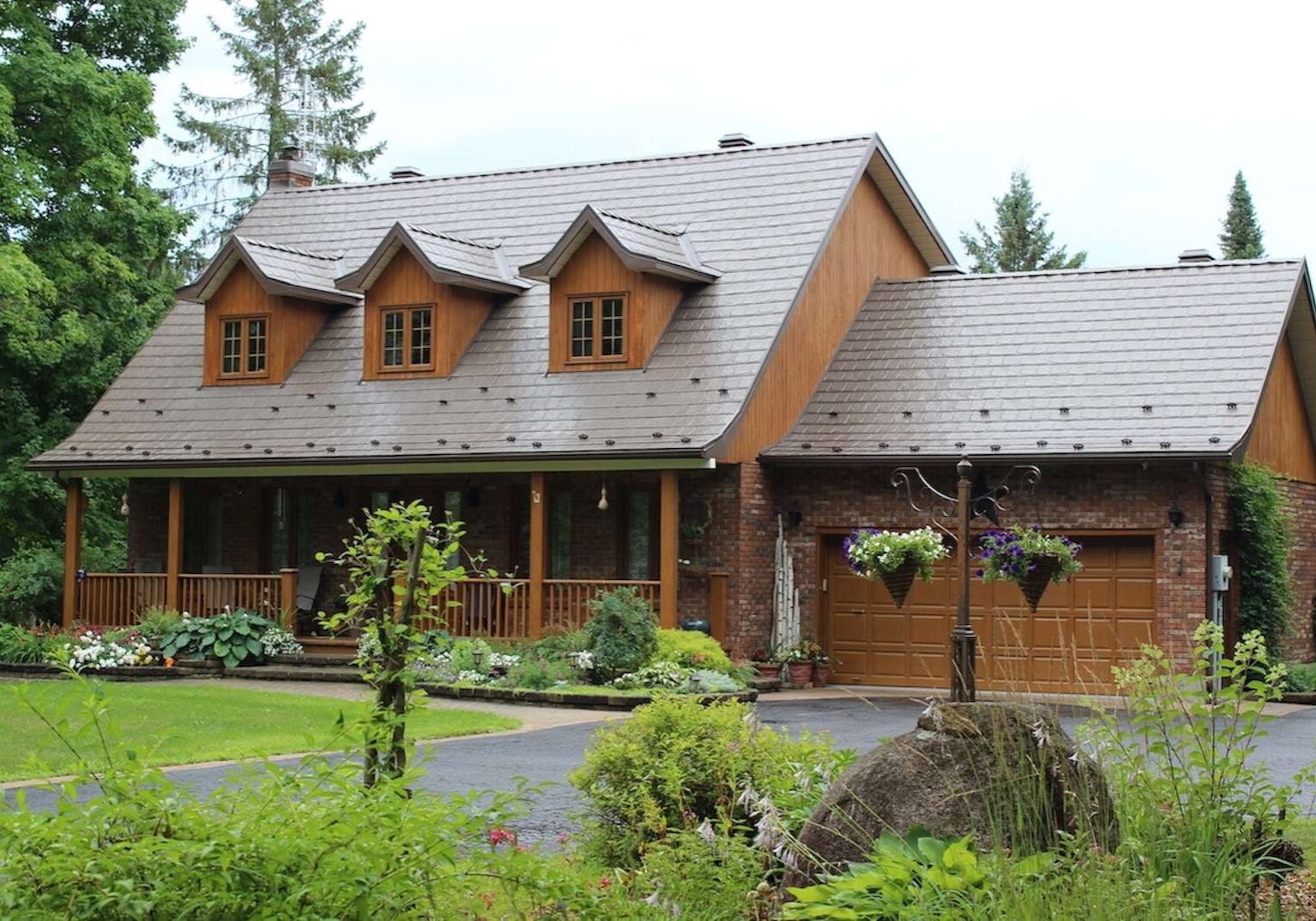 Metal Roofing services in Powassan, Ontario by Roof Pros Plus